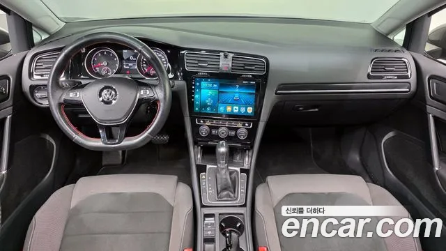Volkswagen Golf Sportsvan 2014 thumb 12