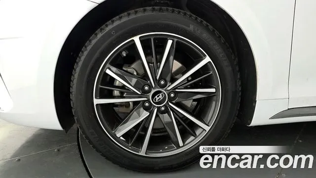 Hyundai Grandeur 2022 thumb 3