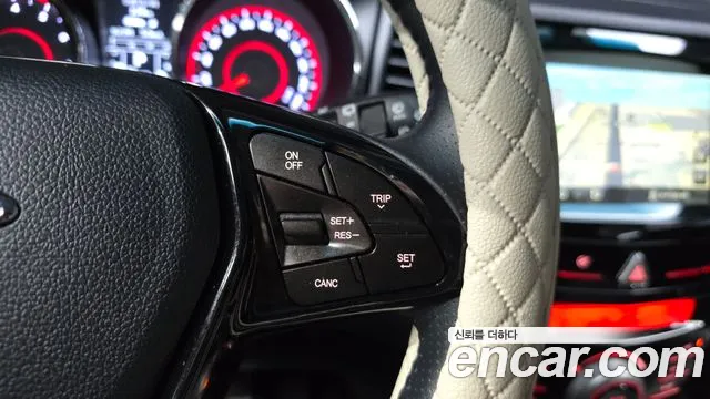KGM Tivoli Air 2018 thumb 6