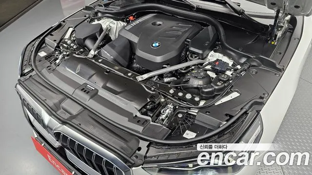 BMW 5 серии 2025 thumb 8