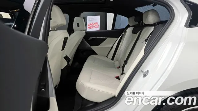 BMW 5 серии 2025 thumb 5