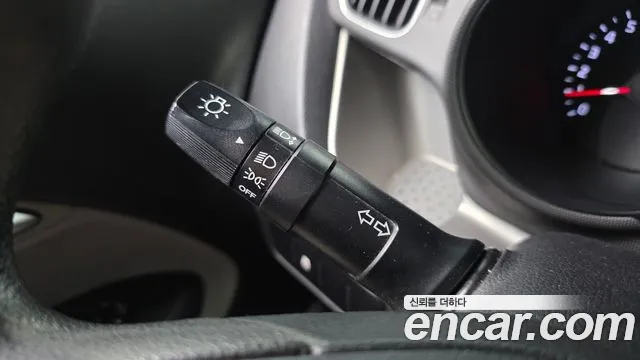 Kia Ray 2012 thumb 11