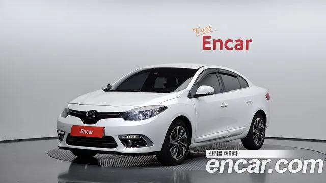 Renault SM3 2015 thumb 11
