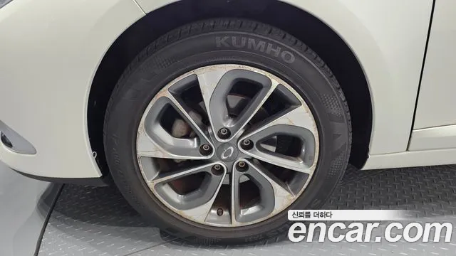 Renault SM3 2015 thumb 8