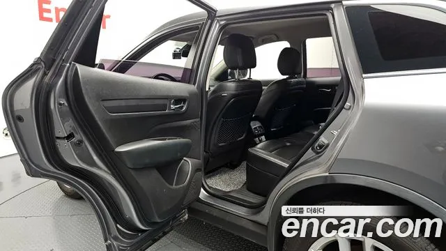 Renault QM6 2018 thumb 11