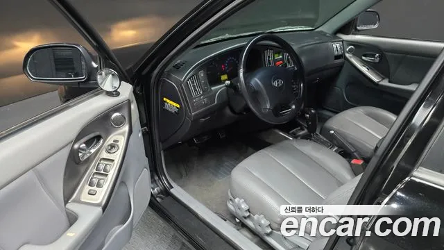 Hyundai Avante 2003 thumb 2