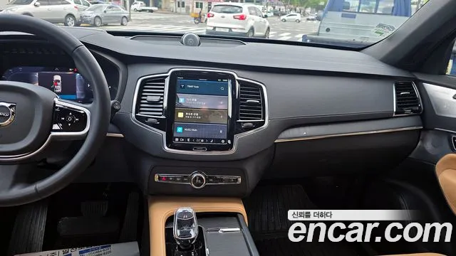 Volvo XC90 2024 thumb 9