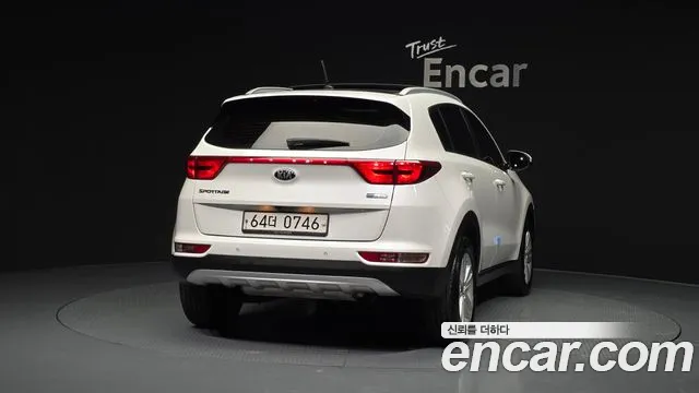 Kia Sportage 2015 thumb 10