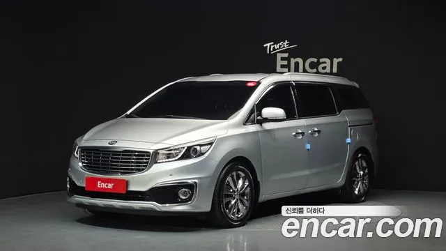 Kia Carnival 2016 thumb 6