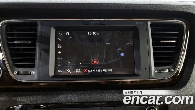 Kia Carnival 2019 thumb 9