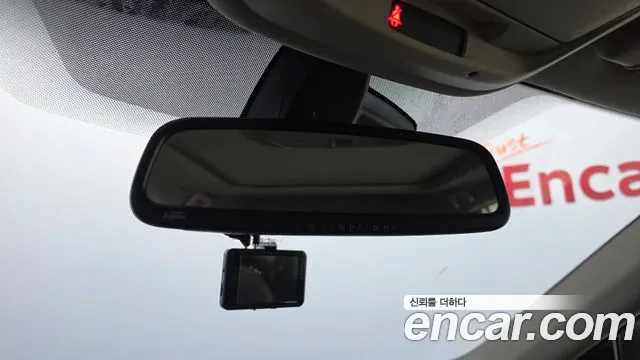 Renault QM6 2016 thumb 5
