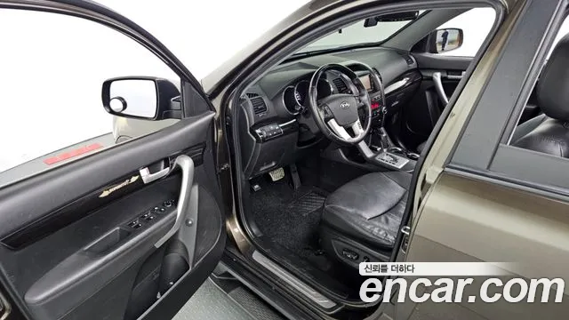 Kia Sorento 2010 thumb 11