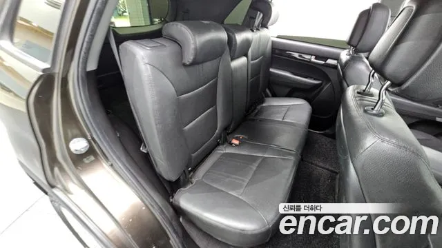 Kia Sorento 2010 thumb 10