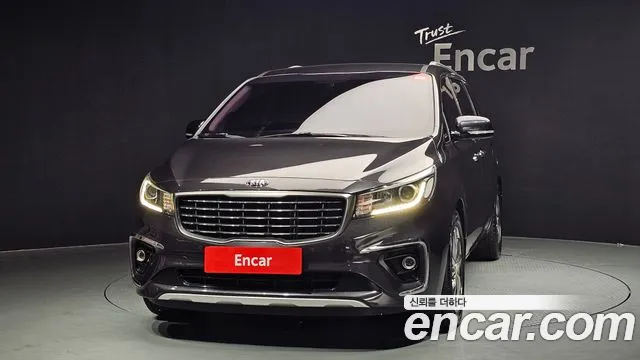 Kia Carnival 2018 thumb 9