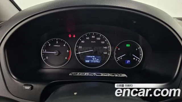 Hyundai Staria 2017 thumb 8