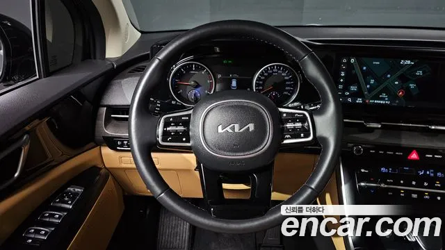 Kia Carnival 2022 thumb 5