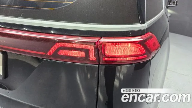 Kia Carnival 2022 thumb 6