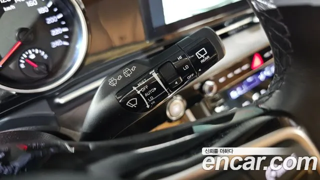 Kia Carnival 2022 thumb 7