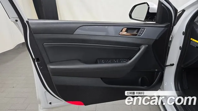 Hyundai Sonata 2015 thumb 12