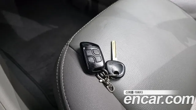 Kia Morning 2011 thumb 7
