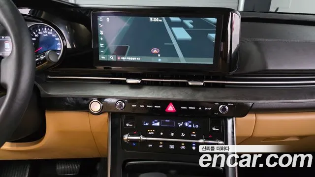 Kia Carnival 2023 thumb 3