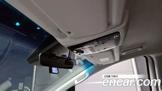 Hyundai Staria 2022 thumb 8