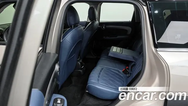 Mini Cooper 2023 thumb 8