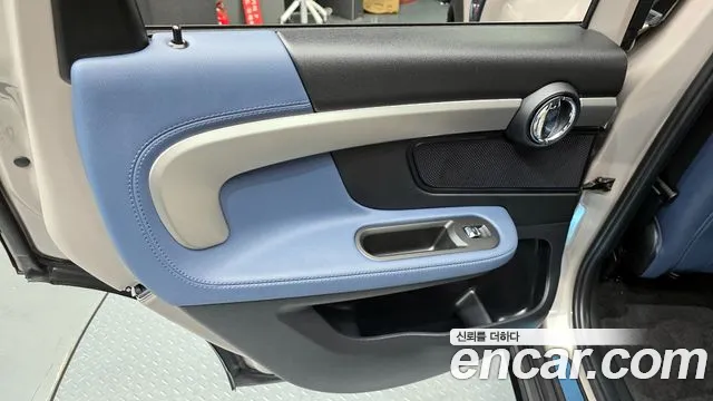 Mini Cooper 2023 thumb 2