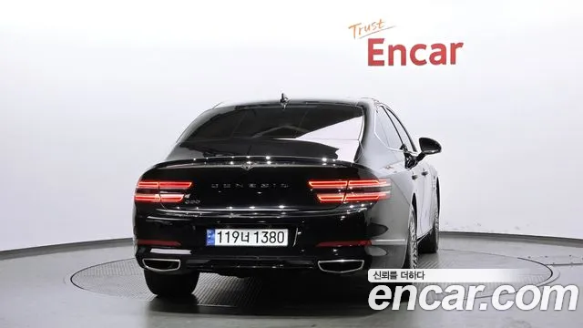 Genesis G80 2021 thumb 2