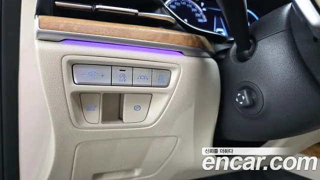 Genesis G80 2021 thumb 10