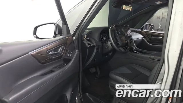 Toyota Alphard 2025 thumb 3