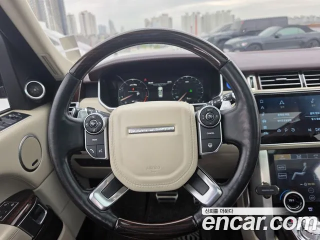 Land Rover Range Rover 2015 thumb 10