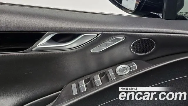 Genesis G80 2020 thumb 5