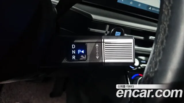 Hyundai Santa Fe 2023 thumb 10