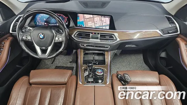 BMW X5 2020 thumb 11