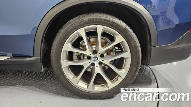 BMW X5 2020 thumb 4