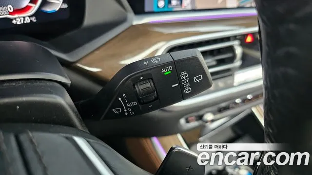 BMW X5 2020 thumb 12