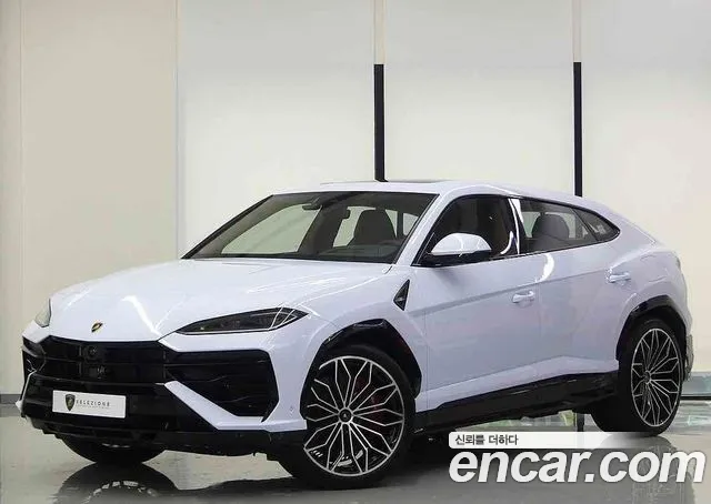 Lamborghini Urus 2025 thumb 7