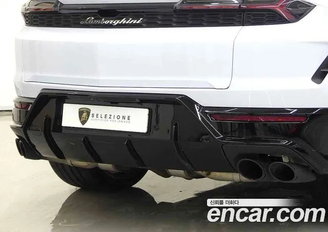 Lamborghini Urus 2025 thumb 9