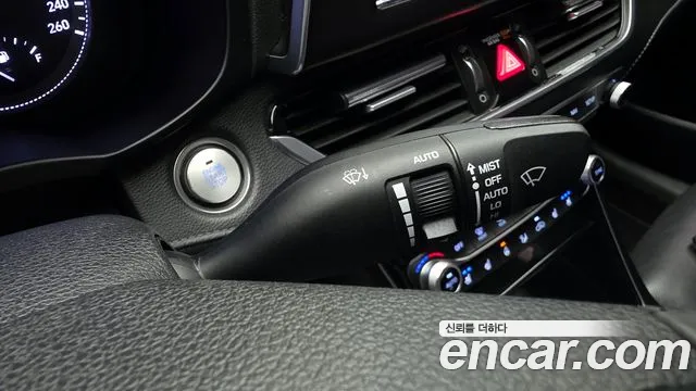 Hyundai Grandeur 2017 thumb 7