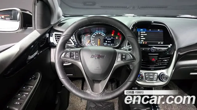 Chevrolet Spark 2021 thumb 2