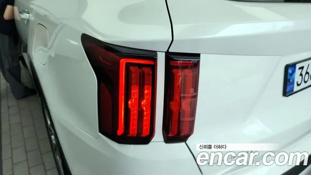 Kia Sorento 2023 thumb 5