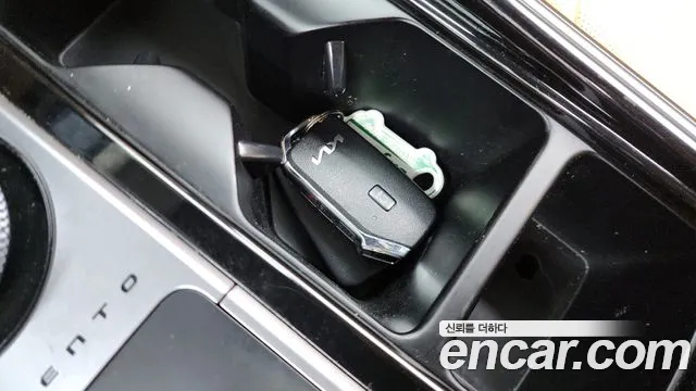 Kia Sorento 2023 thumb 12