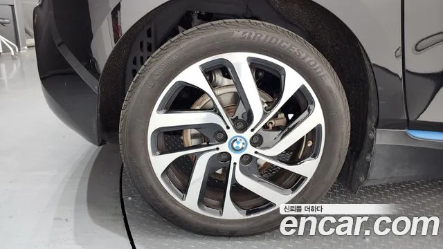 BMW i3 2020 thumb 3
