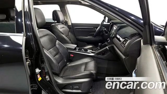 Renault QM6 2016 thumb 11
