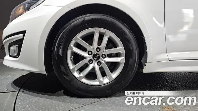 Kia K5 2015 thumb 8