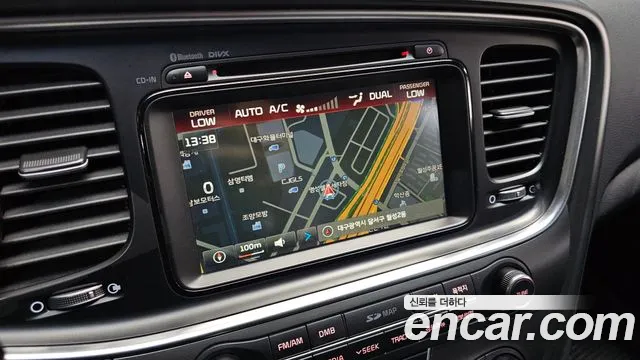 Kia K5 2015 thumb 2