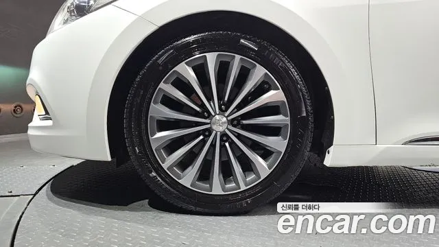Hyundai Grandeur 2013 thumb 2