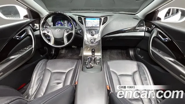 Hyundai Grandeur 2013 thumb 3