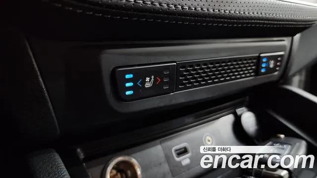 KGM Rexton 2021 thumb 6